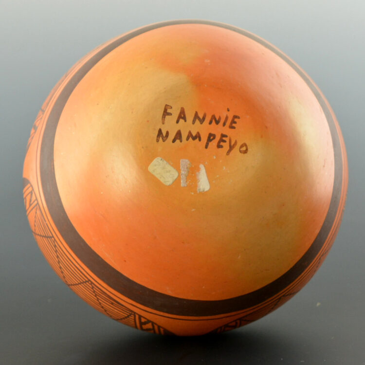 Nampeyo, Fannie - Bowl with Bat Wing Design - Image 5