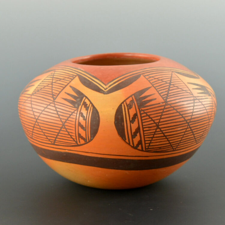 Nampeyo, Fannie - Bowl with Bat Wing Design - Image 3