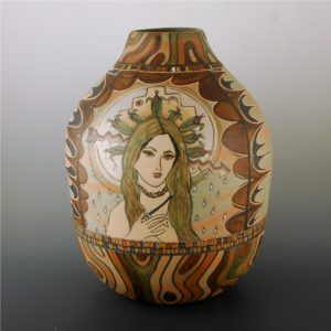 Susan Folwell Corn Maiden Jar1b