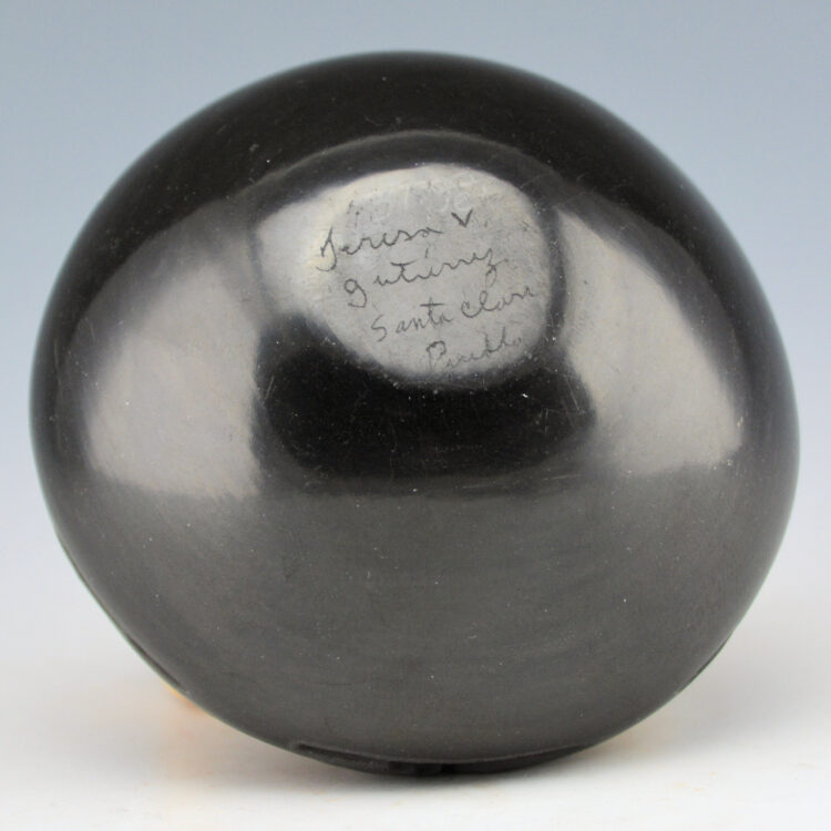 Gutierrez, Teresa - Black Carved Bowl with Avanyu - Image 4