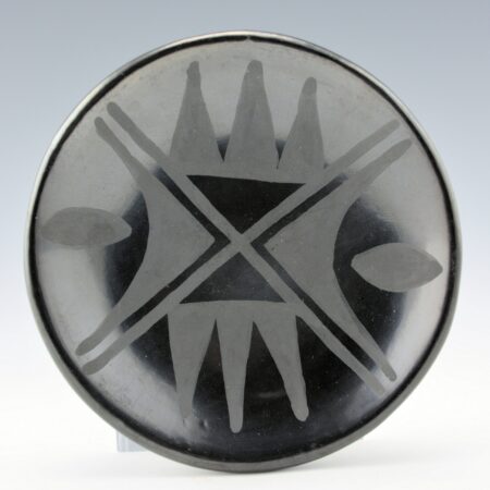 Alternative view of Martinez, Maria - Plate with Bird Wing Designs, "Marie + Julian" (1930s)