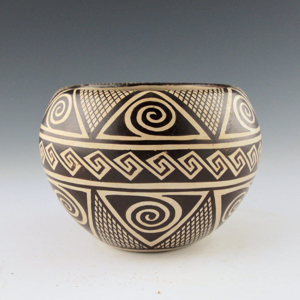 Hopi Pottery - Tewa Group - King Galleries - Scottsdale & Santa Fe