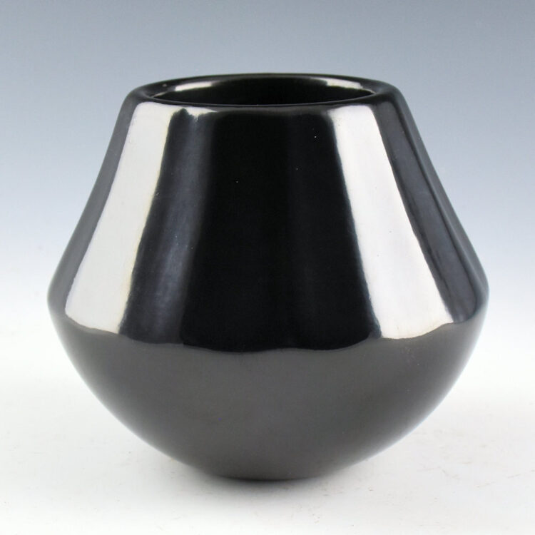 Gutierrez, Denny - Jar with 16 Straight Faceted Ribs (1990)