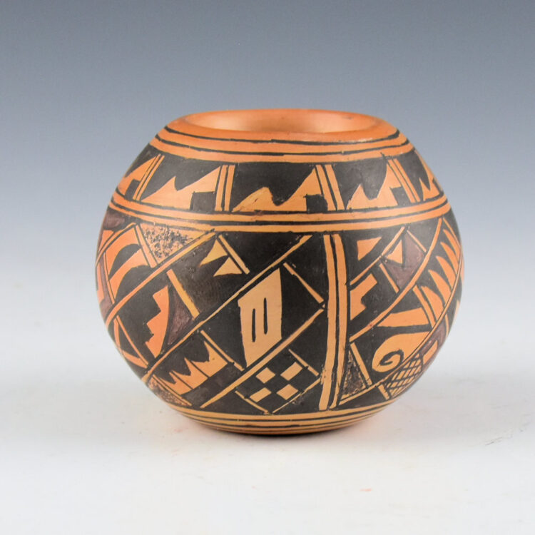 Huma, Rondina - Small Jar with Geometric Patterns