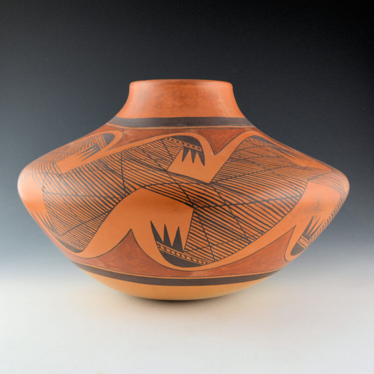 Nampeyo, Darlene - 14" Wide Migration Design Jar (1990s)