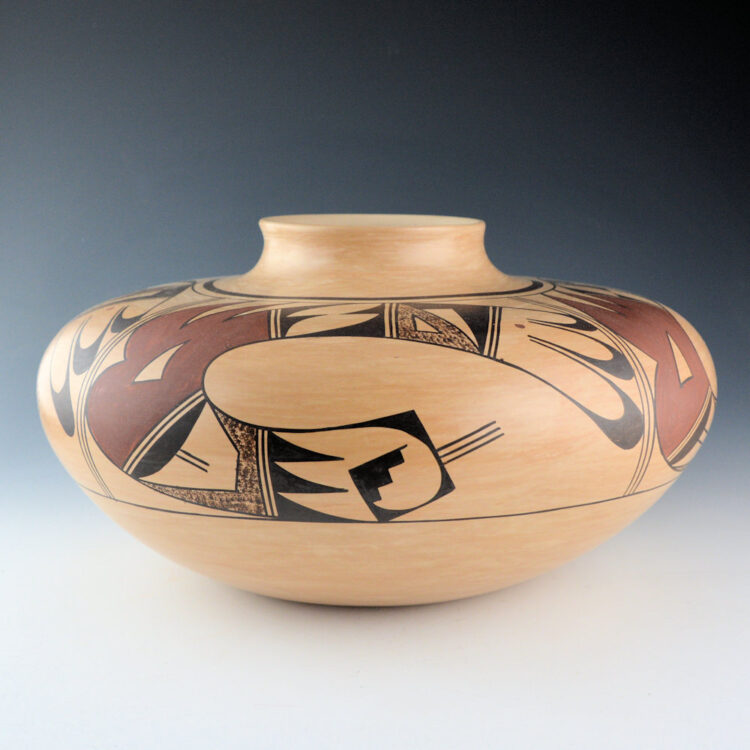 Navasie, Fawn Garcia - 11" Wide Jar with Sikyatki Birds (1980s)