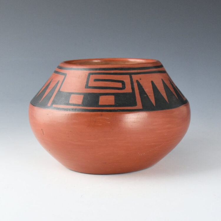 Roybal, Tonita - Black-on-Red Bowl with Mountain and Wind Design (1922-5) - Image 2