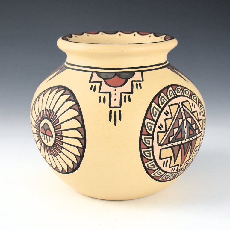 Native American Pottery King Galleries Scottsdale & Santa Fe