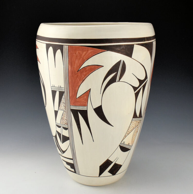 Navasie, Joy "Frogwoman" - 11" Tall Jar with Swirling Birds (1972) with Ribbon - Image 4