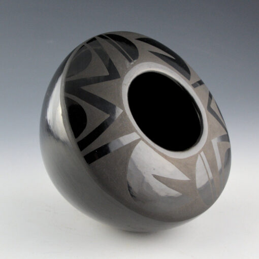 Santa Clara Pottery - King Galleries - Scottsdale & Santa Fe