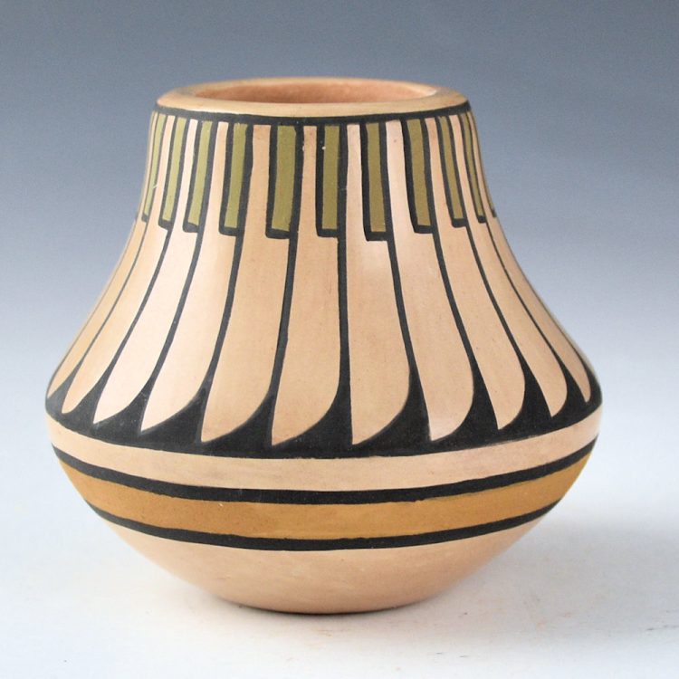 Blue Corn - Polychrome Jar with 24 Feathers (1970s)