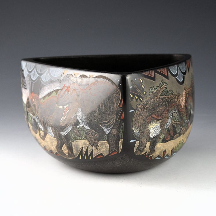 Tafoya, Jennifer - "Just Around the Corner" Three-Sided Bowl - Image 4