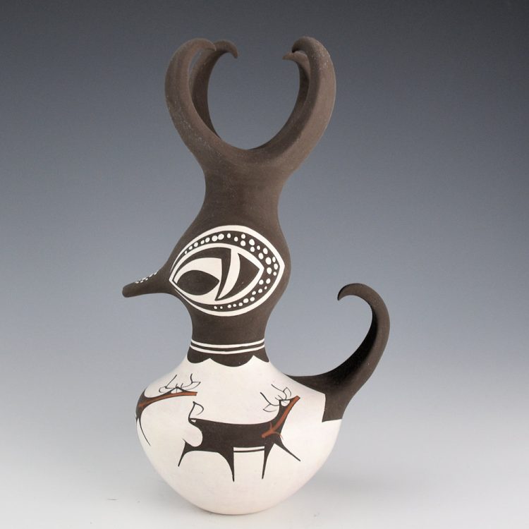 Peynetsa, Anderson - Duck Figure with Three Heartline Deer