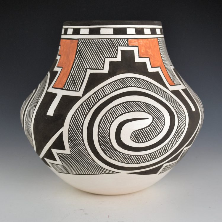 Sarracino, Myron - Tall Jar with Tularosa Swirls, Rain, and Clouds - Image 3