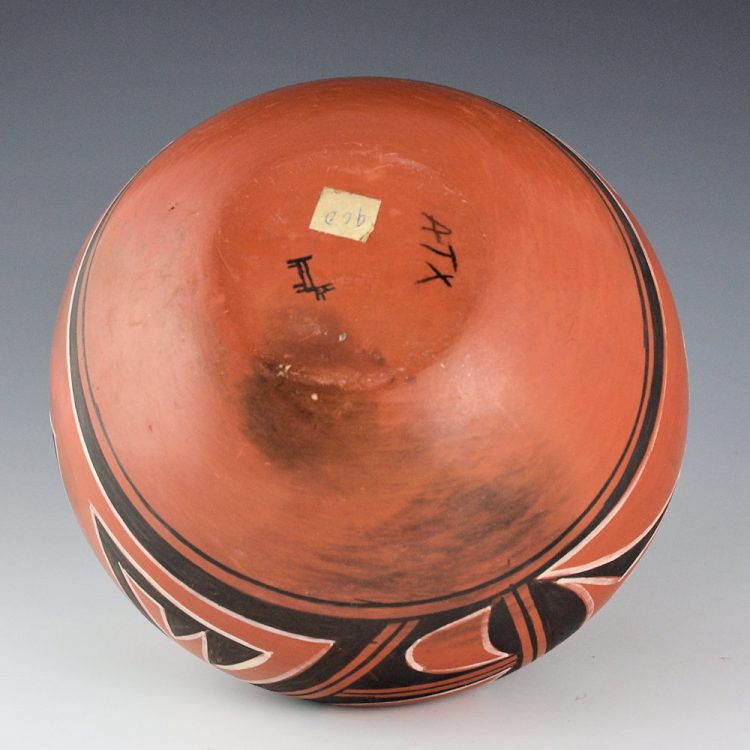 Cheeda, Zella "Antelope Woman" - Red Jar with Mountain Designs (1950's) - Image 4