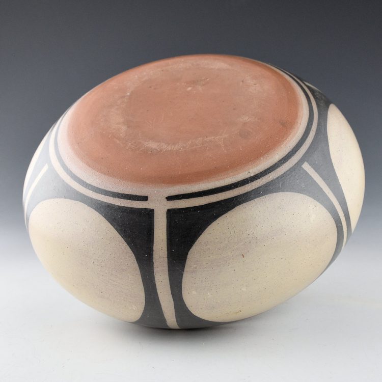 Atencio, Ambrose - Bowl with Sun, Rain, and Flower Designs (2006) - Image 6