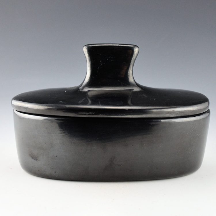 Martinez, Anita - Plainware Oval Bowl with Lid (1970s) - Image 2