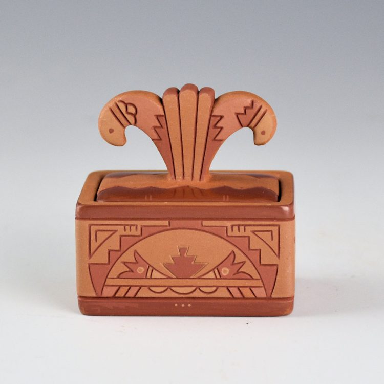 Curran, Dolores - Small Rectangular Box with Eagle Lid - Image 3