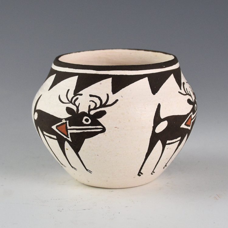 Lewis, Dolores - Jar with Four Heartline Deer (1970s) - Image 3