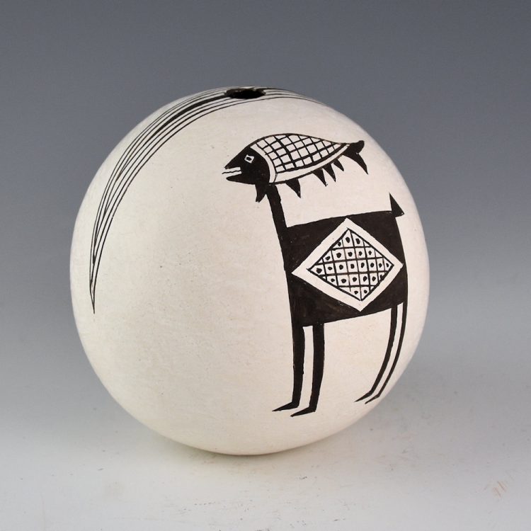 Lewis, Emma - "Mythical Mimbres Animal" Seedpot (1980s)