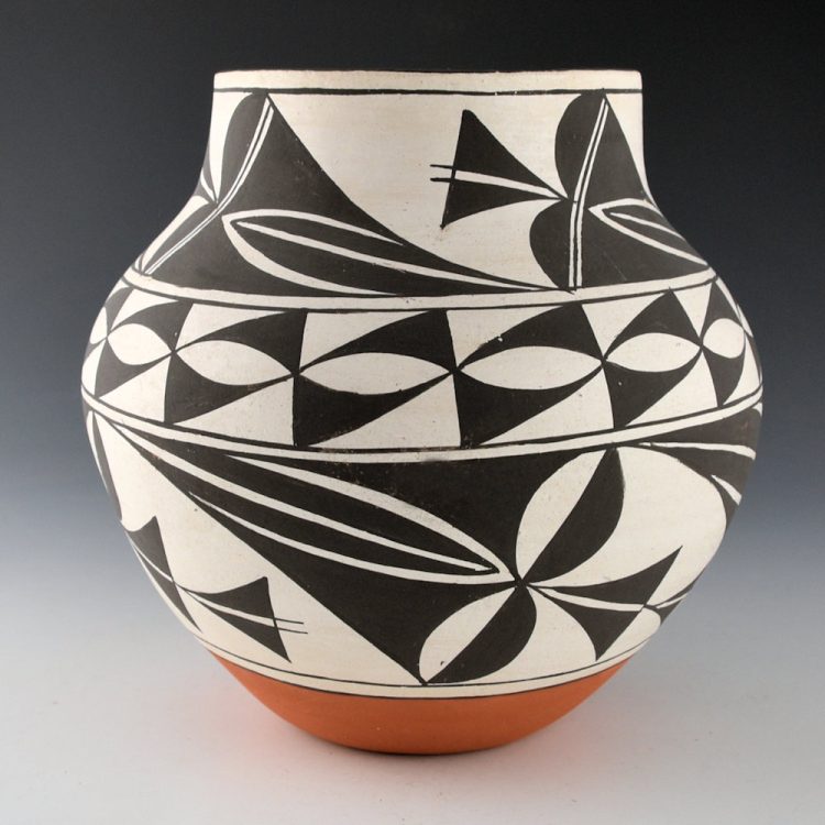 Cheromiah, Lee Ann - Laguna Water Jar with Rain and Cloud Designs - Image 2