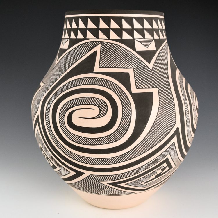 Sarracino, Myron - Jar with Tularosa Swirl and Mountain Design (1999)