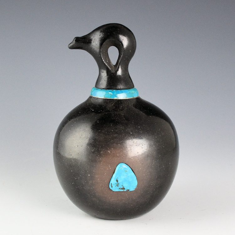 Gonzales, Tse-Pe - Black-and-Sienna Jar with Bear Lid, Turquoise (1990s)