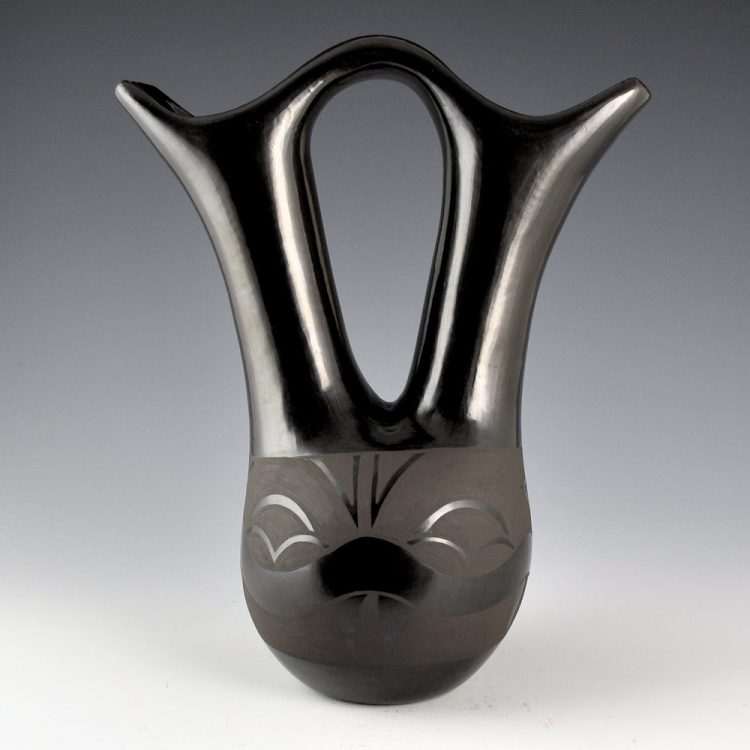 Naranjo, Nicolasa - 9" Tall Wedding Vase with Avanyu (1970s) - Image 2