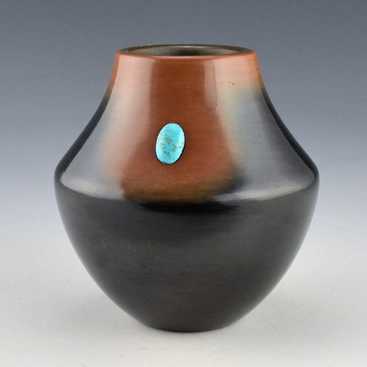 Tse-Pe, Dora - Black & Sienna Jar with Turquoise (1984)