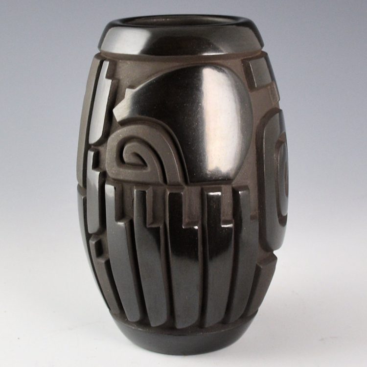 Begay, Jr., Harrison - Tall Jar with Bear and Eagle Feather Designs (2024)