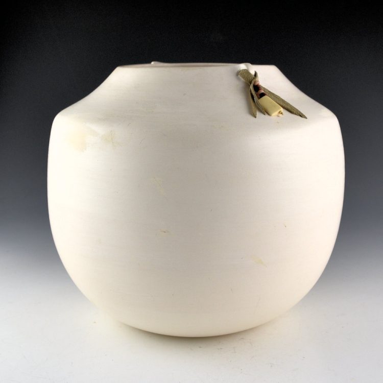 Stevens, Jacquie - Micaceous Double Handle White "Bag" Jar (1985)