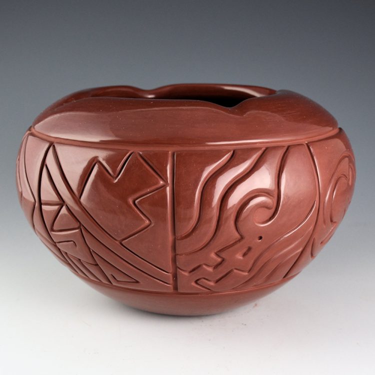 Tafoya-Sanchez, Linda - 8.75" Wide Red Bowl with Eight Design Panels, Star Rim - Image 4