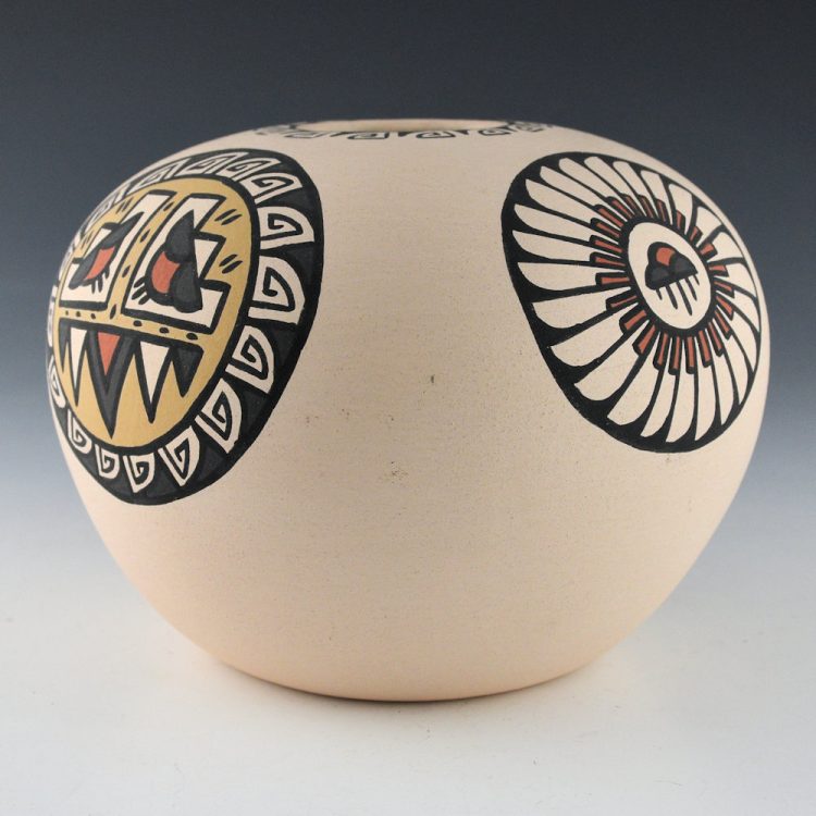 Vigil, Minnie - Large Polychrome Bowl with Feather and Cloud Medallions (1980's) - Image 4