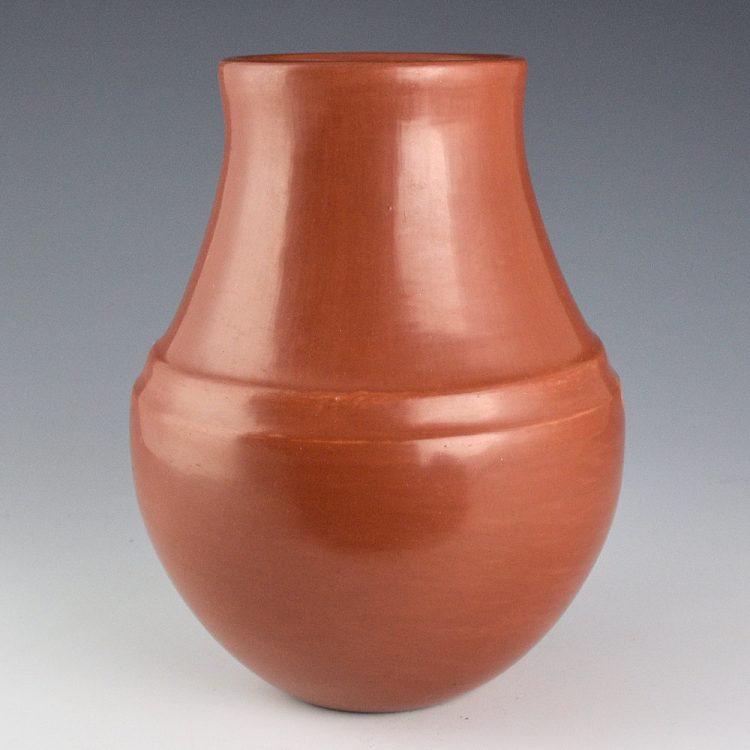 Garcia, Virginia - Red Jar with Double Shoulder (1991) - Image 3