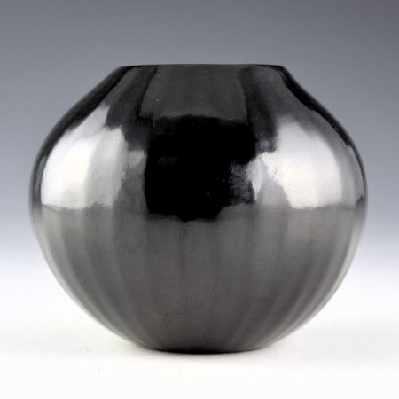 Alternative view of Gutierrez, Denny - Faceted Melon Jar with 32 Straight Ribs (1993)