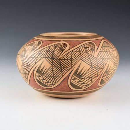 Alternative view of Nampeyo, Fannie - 20 Bird Wing Migration Pattern Bowl (1970's)