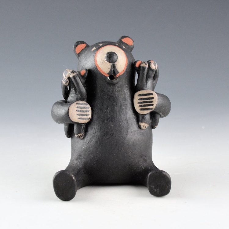 Ortiz, Inez - Bear Storyteller with Two Cubs (2005)