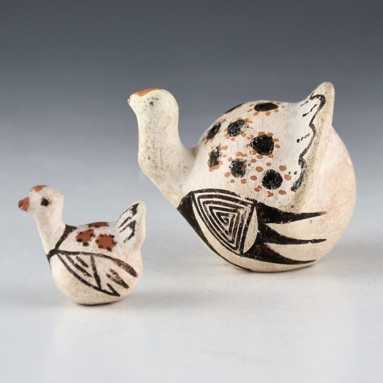 Chino, Marie Z. - Pair of Small Turkey Clay Figures (1970's)