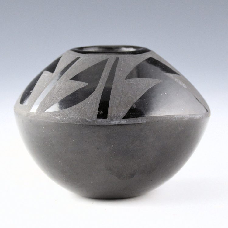 Suazo, Santanita - Small Bowl with Rain Designs (1960s)