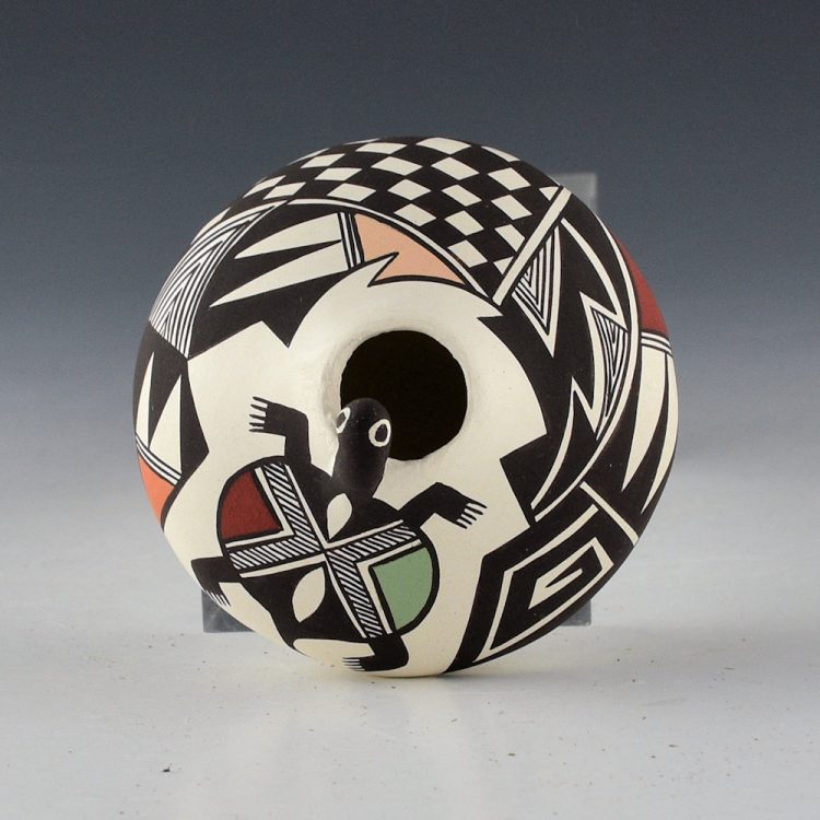 Concho, Carolyn - Jar with Raised Turtle and Geometric Designs