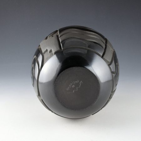 Alternative view of Begay, Jr., Harrison - Jar with Yei and Eagle Feather Designs (2025)
