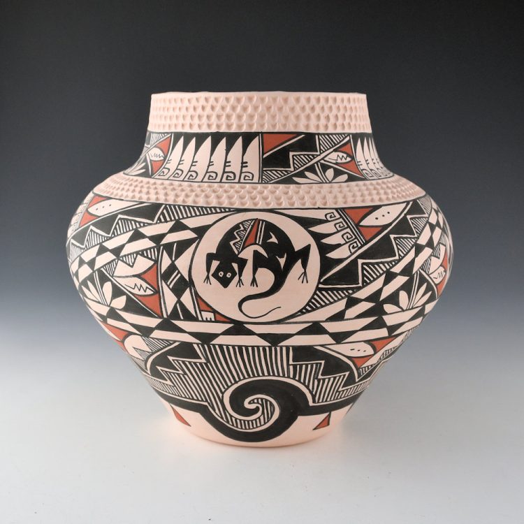 Vallo, Leland -  Large Water Jar with Corrugated Rim, Mimbres Lizards, and Tularosa Swirls