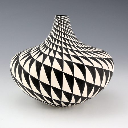 Torivio, Dorothy - Tall Jar with Mountain Spiral Design (1980s)