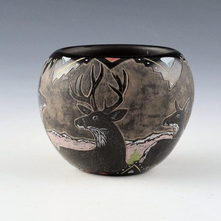 Tafoya, Jennifer - Bowl with Seven Deer (2009)