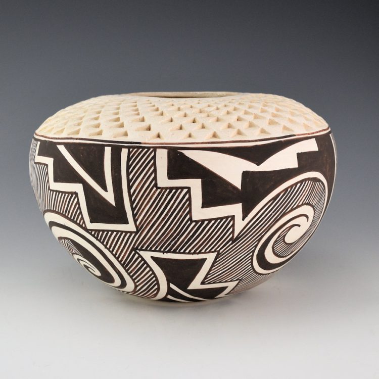 Leno, Juana - Bowl with Tularosa Swirls and Corrugated Rim (1980s)