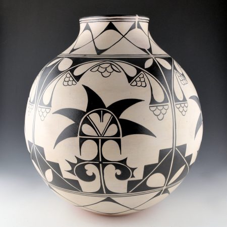 Alternative view of Holt, Lisa & Harlan Reano - 14" Tall Storage Jar with Cochiti Cloud Designs (2005)