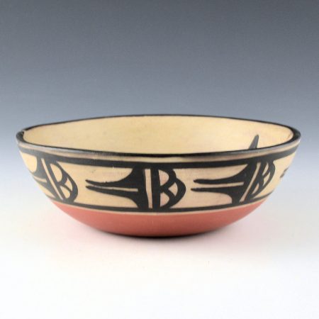 Alternative view of Pacheco, Paulita - Open Bowl with Pueblo Bird and Corn Plant (1994)