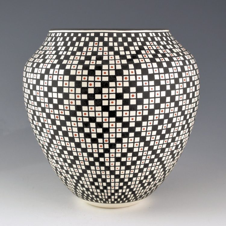 Chino, Alicia Kelsey - "Weaving Memories" Tall Checkerboard Design Jar