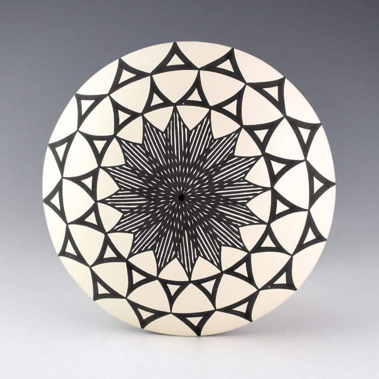 Chino, Alicia Kelsey - "Corn Flower" Large Seedpot