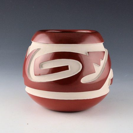 Alternative view of Harvier, Andrew & Judy (Nana Kaa) -Red Bowl with Carved Clouds and Mesas (1996)